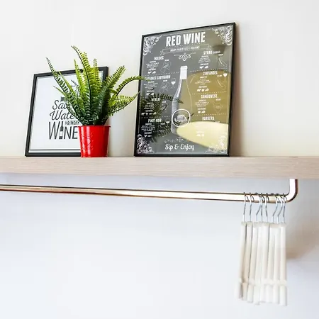 In Wine: Incantevole A Torino. * Turin