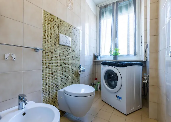 In Wine: Incantevole A Torino. Apartment Turin
